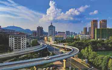 荆门地区学生工作管理系统的创新实践与应用价值