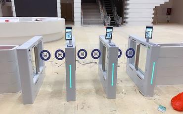 宿舍查寝靠人力?智能门禁秒懂归寝动态